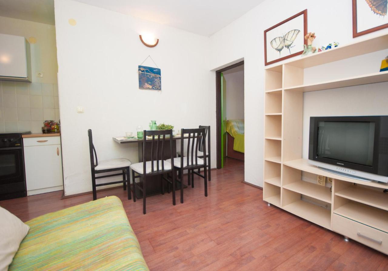 Apartmani Jagoda Lastovo Exterior photo