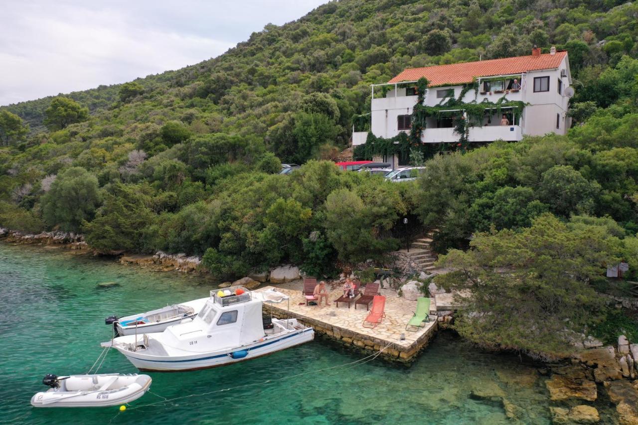 Apartmani Jagoda Lastovo Exterior photo